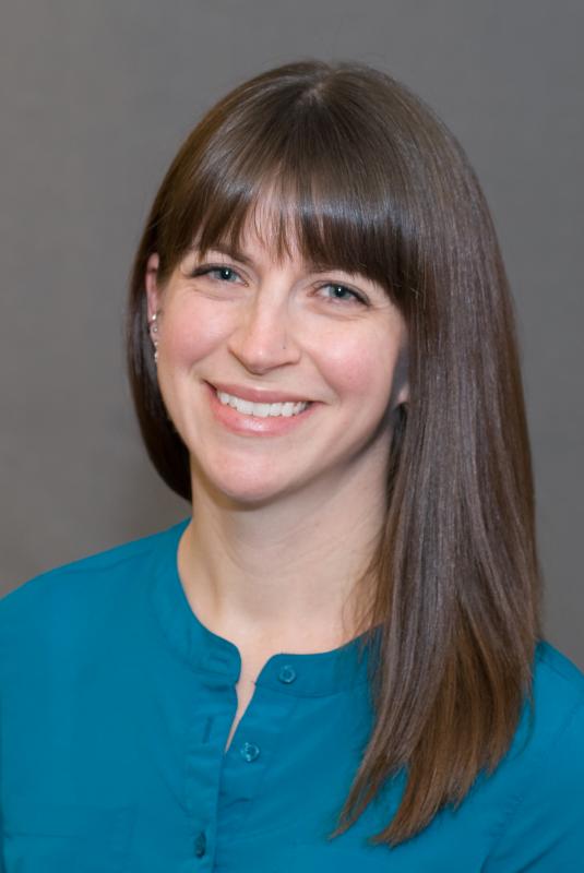TRACY JULIUS, DVM, DACVECC, Board-Certified Criticalist and Director of Emergency & Critical Care TRACY JULIUS, DVM, DACVECC, Board-Certified Criticalist and Director of Emergency & Critical Care