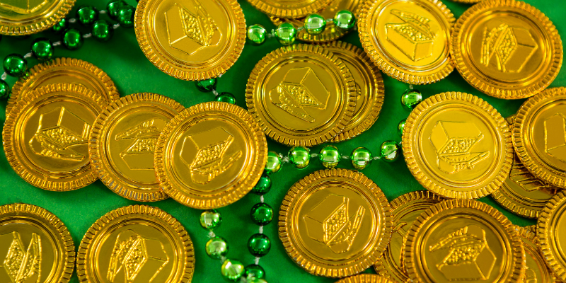 chocolate coins, foil wrappers, St. Patrick's Day, St. Paddy's Day, St. Patrick's Day pet dangers, pet health, pet dangers, holiday pet dangers, emergency vet, Minnesota emergency vet, Twin Cities emergency vet, Animal Emergency & Referral Center of Minnesota
