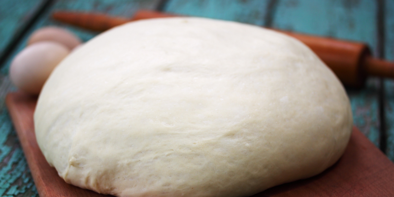 yeast dough, bread dough, Easter pet dangers, Easter pet hazards, Easter pet toxins, Easter pet safety, pet owners, pet parents, holiday pet dangers, pet emergency, Animal Emergency & Referral Center of Minnesota, St. Paul emergency vet, Oakdale emergency vet, emergency veterinarian, Twin Cities emergency vet, Minnesota emergency vet