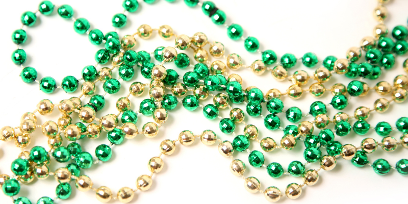 beads, plastic beads, St. Patrick's Day, St. Paddy's Day, St. Patrick's Day pet dangers, pet health, pet dangers, holiday pet dangers, emergency vet, Minnesota emergency vet, Twin Cities emergency vet, Animal Emergency & Referral Center of Minnesota