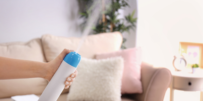 air freshener, household pet toxins, household pet dangers, household pet hazards, common pet toxins, common pet hazards, Animal Emergency & Referral Center of Minnesota, Twin Cities emergency vet, Saint Paul emergency vet, Oakdale emergency vet, Minnesota emergency vet, pet owners, pet parents