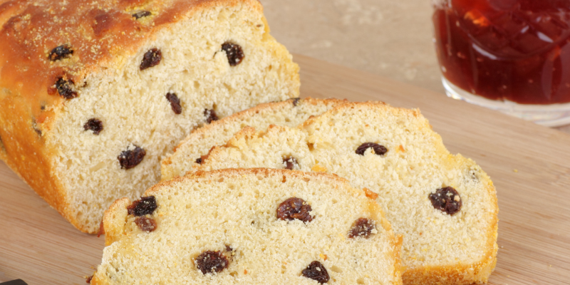 currant bread, raisin bread, currant toxicity in pets, currant poisoning in pets, grape toxicity in pets, raisin toxicity in pets, sultanas toxicity in pets, Animal Emergency & Referral Center of Minnesota, emergency vet, Twin Cities emergency vet, Oakdale emergency vet, pet health, pet toxins, Zante Currants