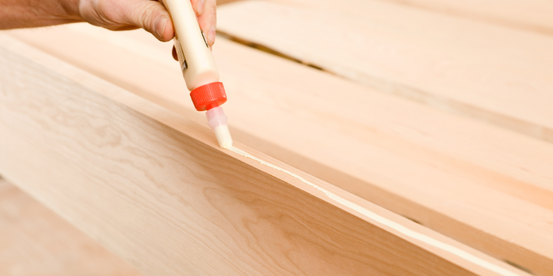 gorilla glue, wood glue, autumn pet toxins, autumn pet hazards, fall pet toxins, fall pet hazards, pet health, pet safety, emergency vet, Animal Emergency & Referral Center of Minnesota, Twin Cities emergency vet, Minnesota emergency vet, veterinary, Twin Cities, Saint Paul, Oakdale, Minnesota