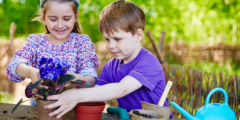 pet loss, grieving the loss of a pet, ways to memorialize a pet, pet loss for kids, pet loss for children, helping kids grieve, Animal Emergency & Referral Center of Minnesota, Animal Human Bond Social Worker