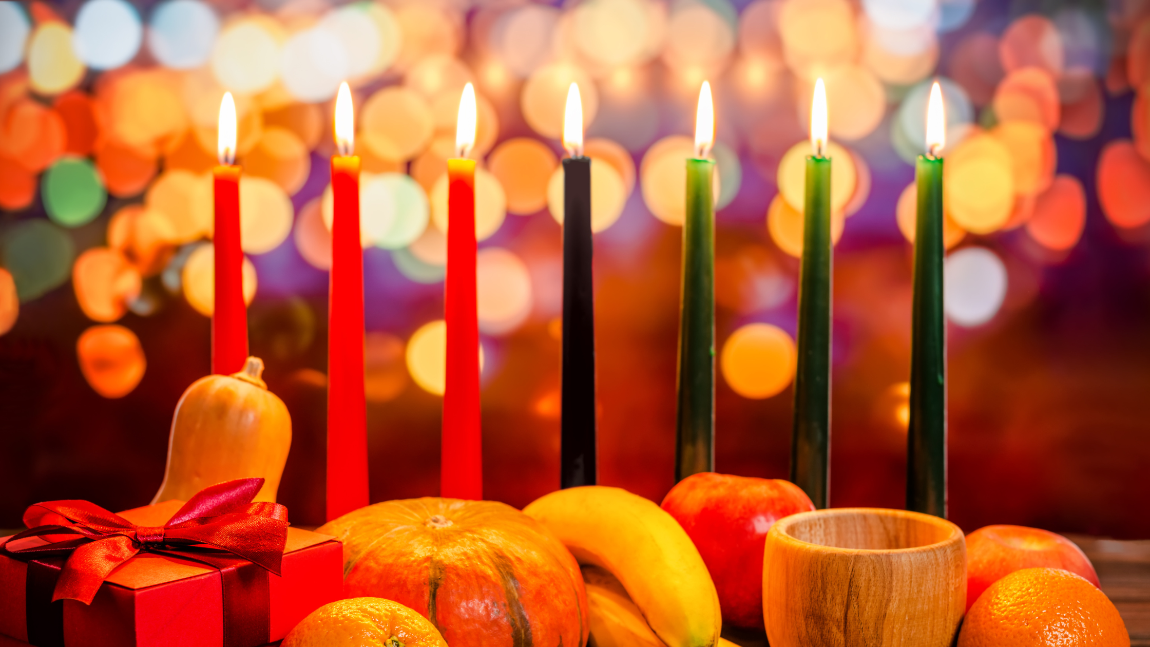 4 Potential Kwanzaa Pet Dangers
