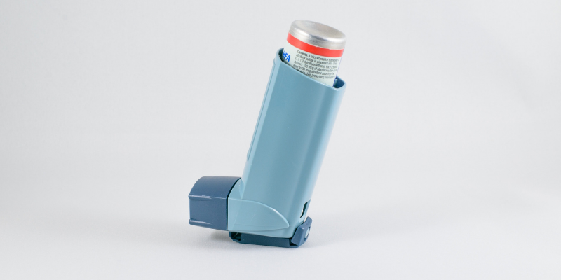 Fur-Tunately: Stories of Animal Survival, Animal Emergency & Referral Center of Minnesota, Twin Cities animal emergency hospital, Minnesota animal emergency hospital, Twin Cities emergency vet, Minnesota emergency vet, inhaler, pet toxins, pet health, pet emergency, Albuterol liquid