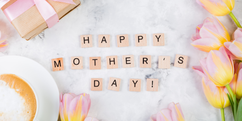 Mother's Day pet dangers, Mother's Day pet toxins, Mother's Day pet hazards, pet safety, pet health, pet mom, chocolate, flowers, essential oils, grapes, coffee, xylitol, Animal Emergency & Referral Center of Minnesota