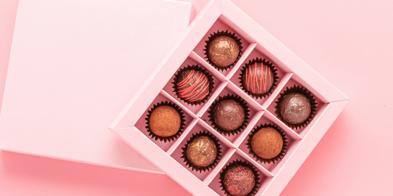 Mother's Day pet dangers, Mother's Day pet toxins, Mother's Day pet hazards, pet safety, pet health, pet mom, chocolate, flowers, essential oils, grapes, coffee, xylitol, Animal Emergency & Referral Center of Minnesota