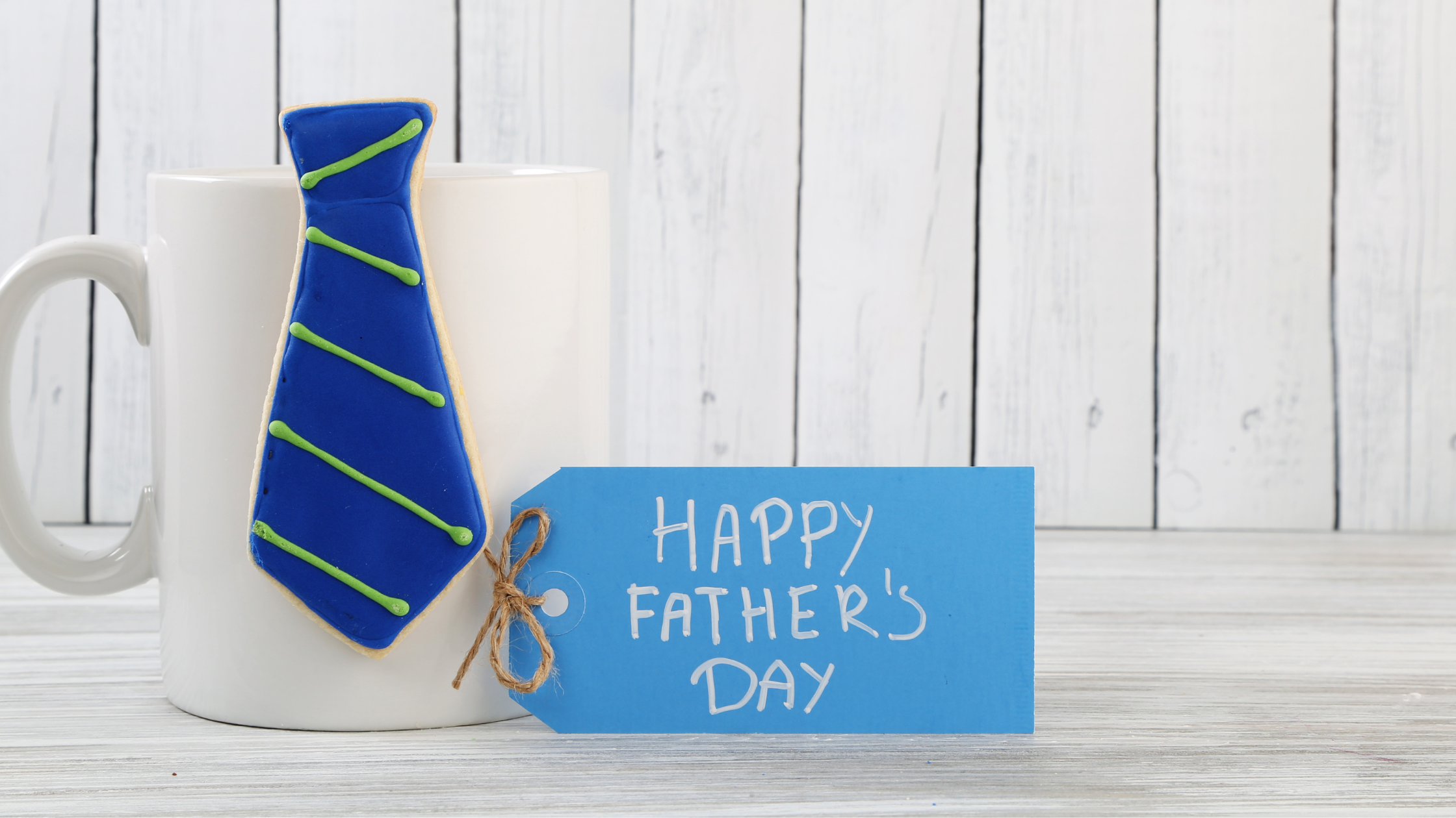 7 Father’s Day Gift Do’s and Don’ts for Pet Dads
