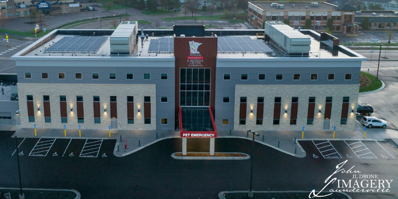 The exterior three story building of Animal Emergency & Referral Center of Minnesota's ER & Specialty Center in Oakdale, MN. 
