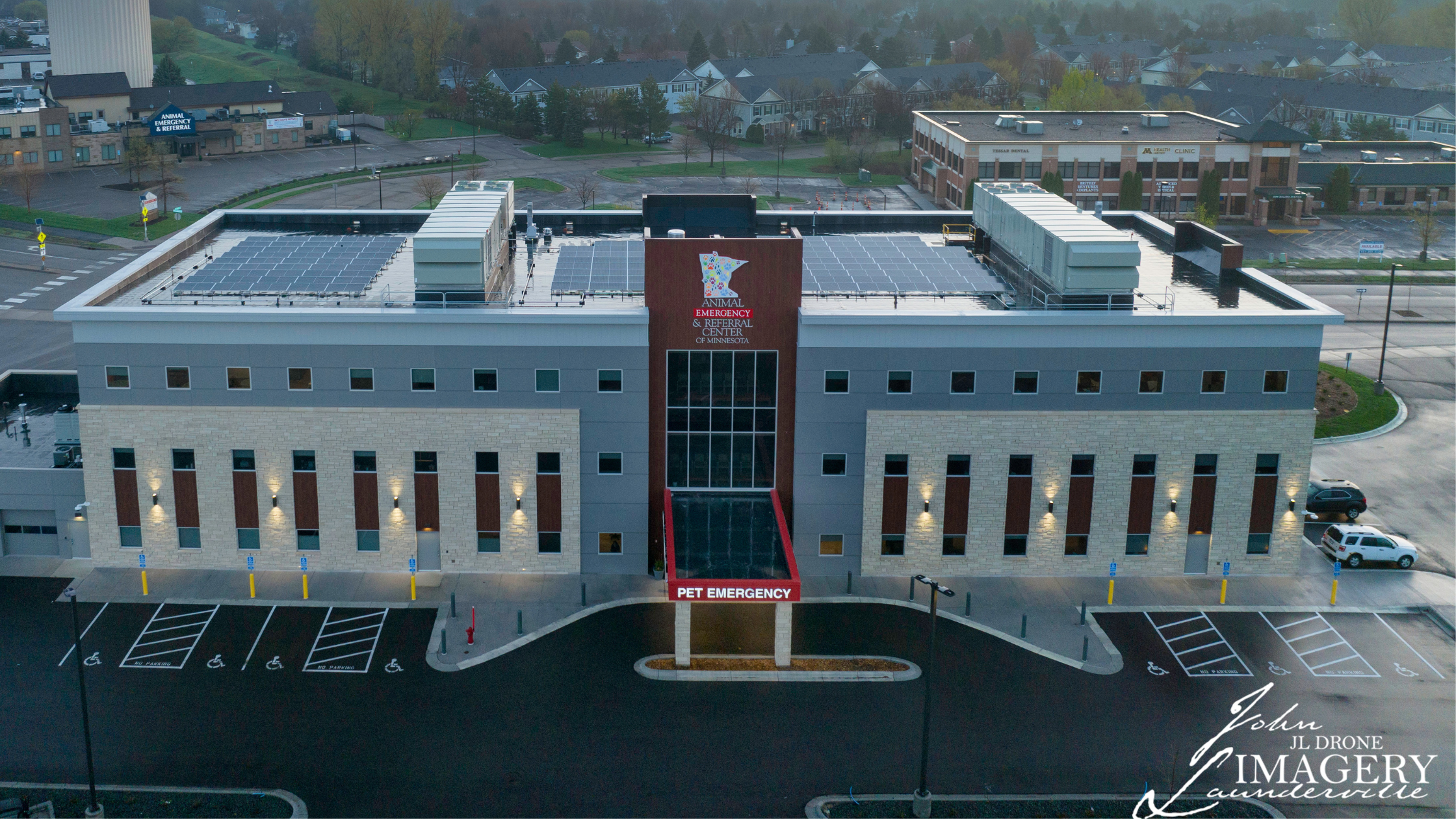 What Happens When a Life-Threatening Pet Emergency Comes to Our ER