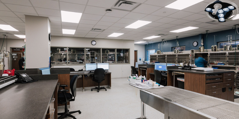 The ICU at Animal Emergency & Referral Center of Minnesota's Oakdale hospital.