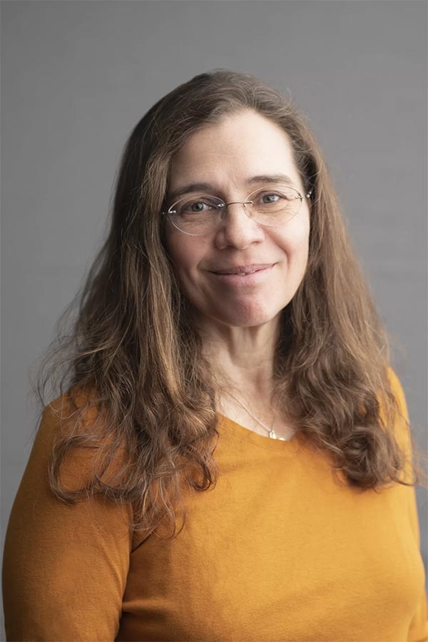 ERIN VICARI, VMD, DAVDC, Board-Certified Veterinary Dentist