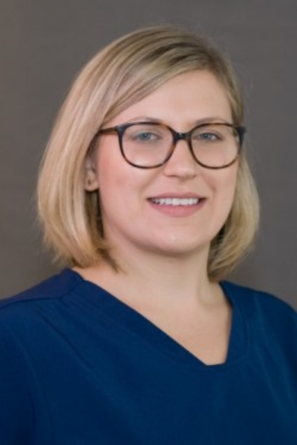 STEPHANIE PYLKA, DVM