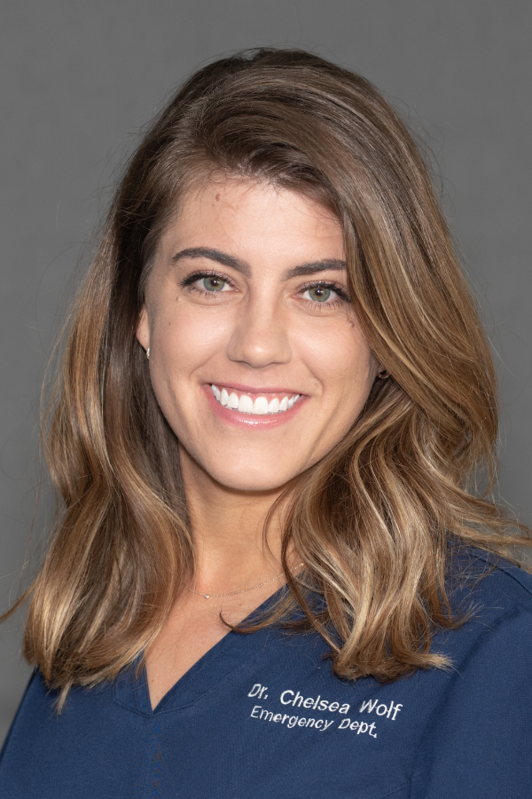 CHELSEA WOLF, DVM